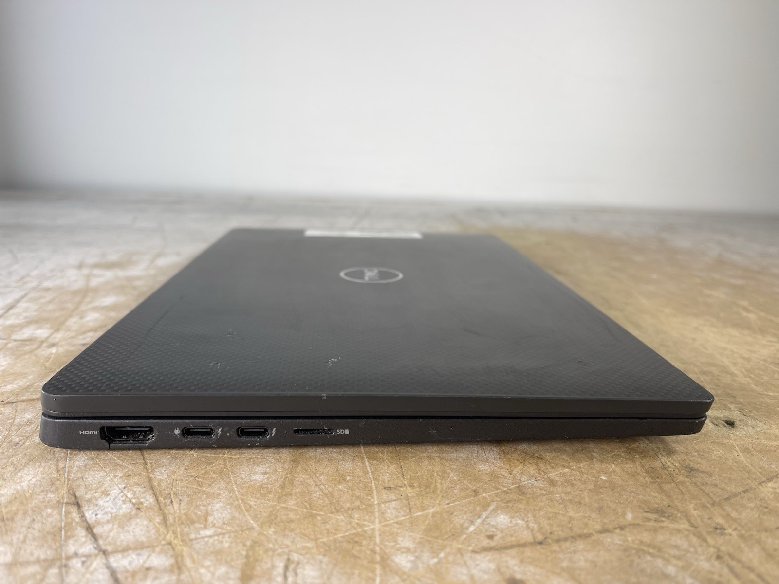DELL LATITUDE 7410 i5-10210U @ 1.60GHz, 8GB RAM, NO HDD/OS