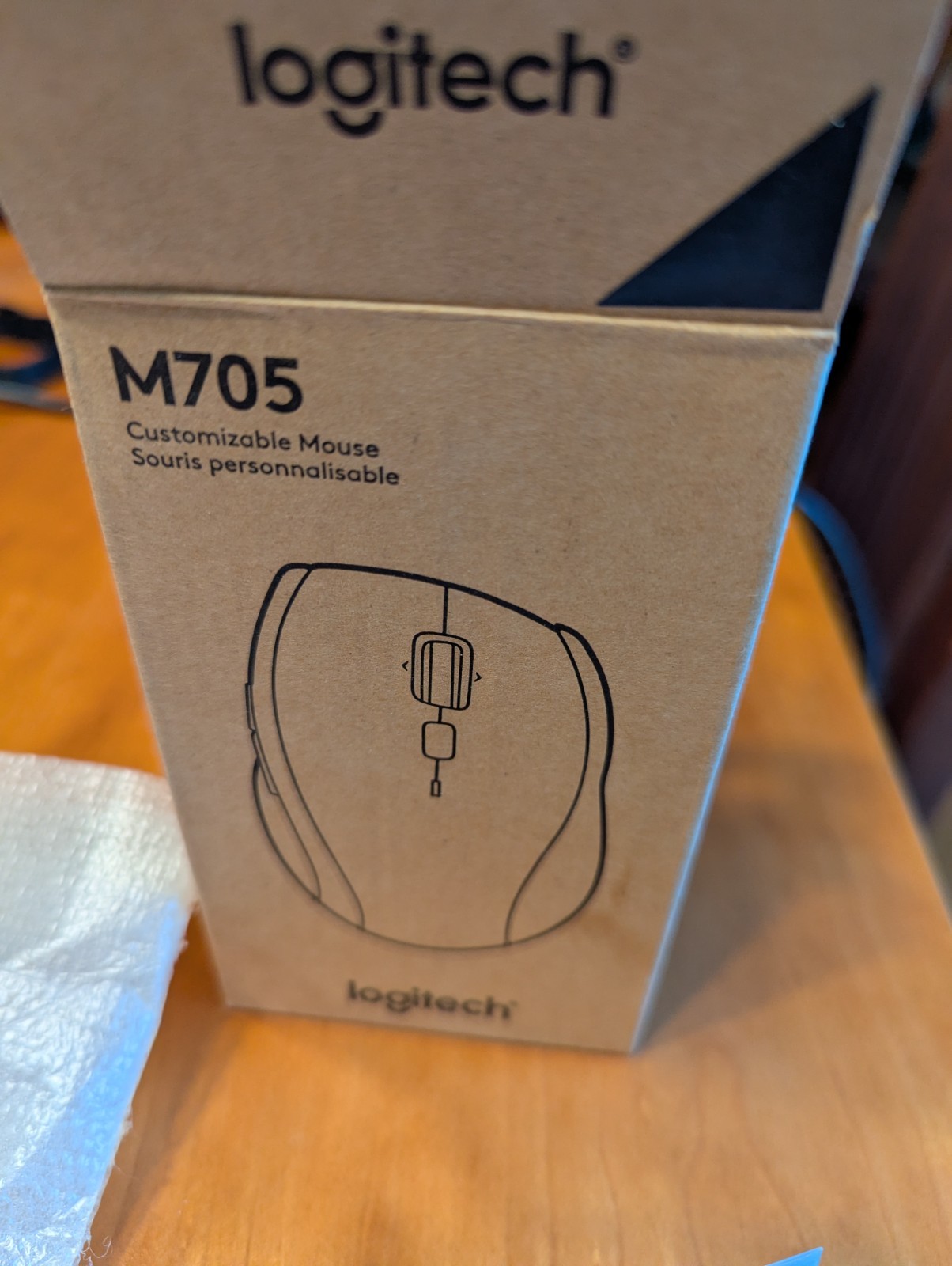 Logitech M705 Marathon Wireless Laser Mouse & USB Unifying Receiver 910-001949
