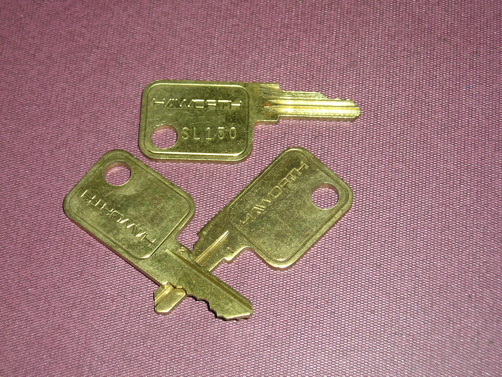 HAWORTH FURNITURE KEYS $4.50 EA. ( SL SERIES 1 – 300 ) OFFICE FURNITURE LOCKS