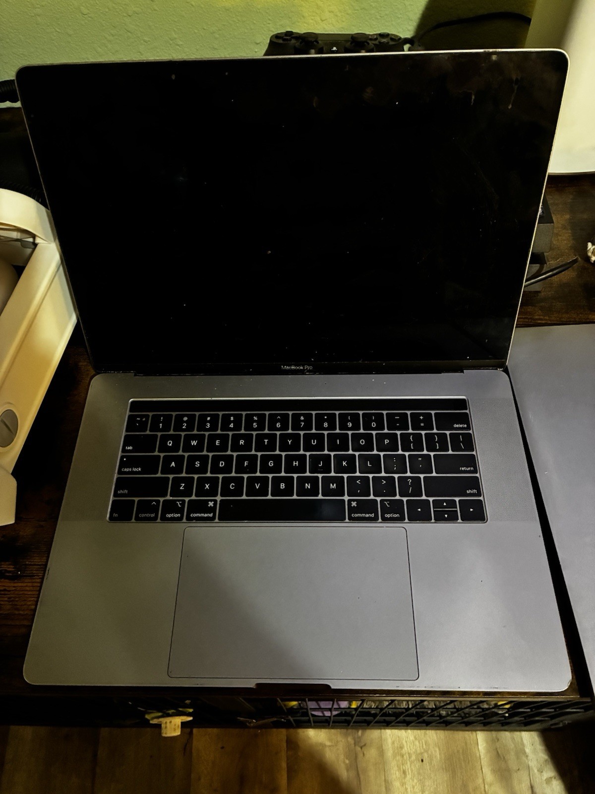 Apple MacBook Pro 13in 2019 i5 2.3GHz 8GB 128GB SSD Space Gray