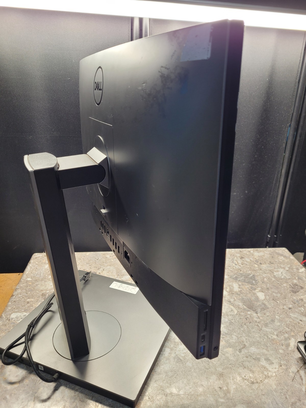 Dell Optiplex 7460 AIO Intel Core i7-8700 3.20GHz 16GB Ram 240GB SSD Wi-Fi USB-C