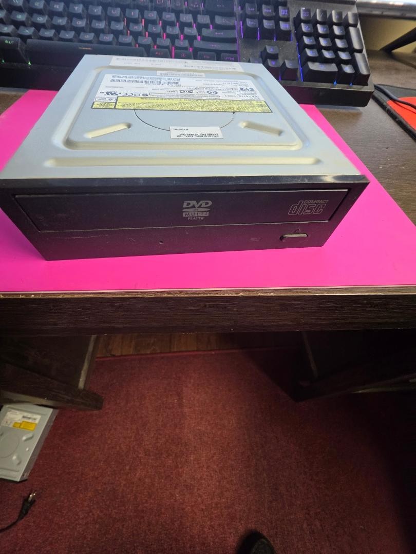 HP DDU1671S Black SATA 16X DVD-ROM 48X CD-ROM DVD-ROM Drive PN: 410125-200