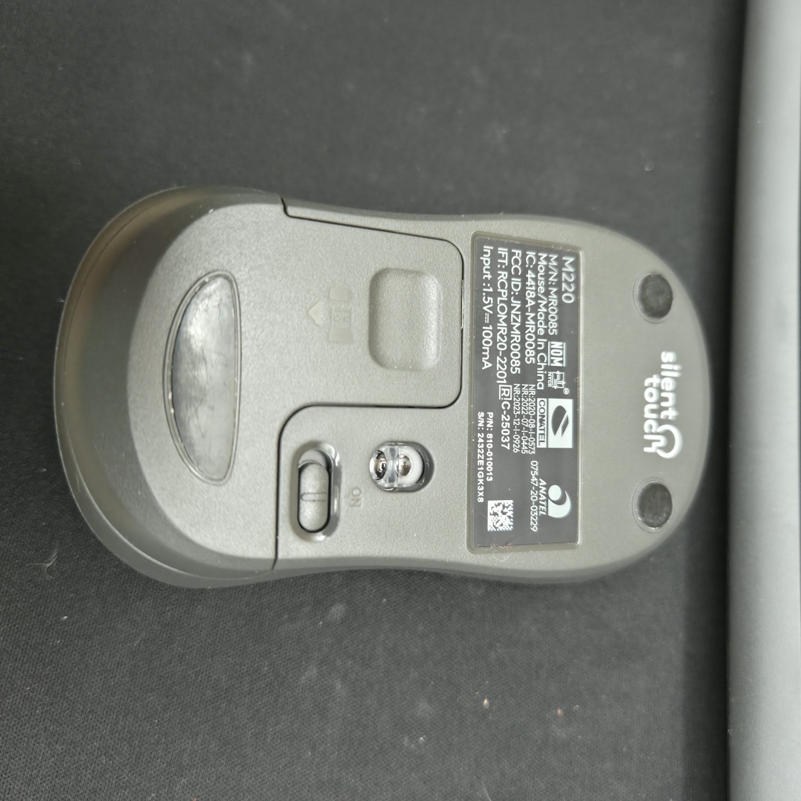 Logitech MK295 Wireless Mouse & Keyboard Combo with SilentTouch Full Number Pad