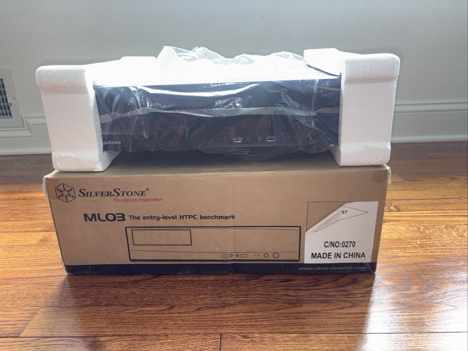 SilverStone Milo ML08B-H mini-ITX Mini-Tower Computer Case Black – Open Box!!