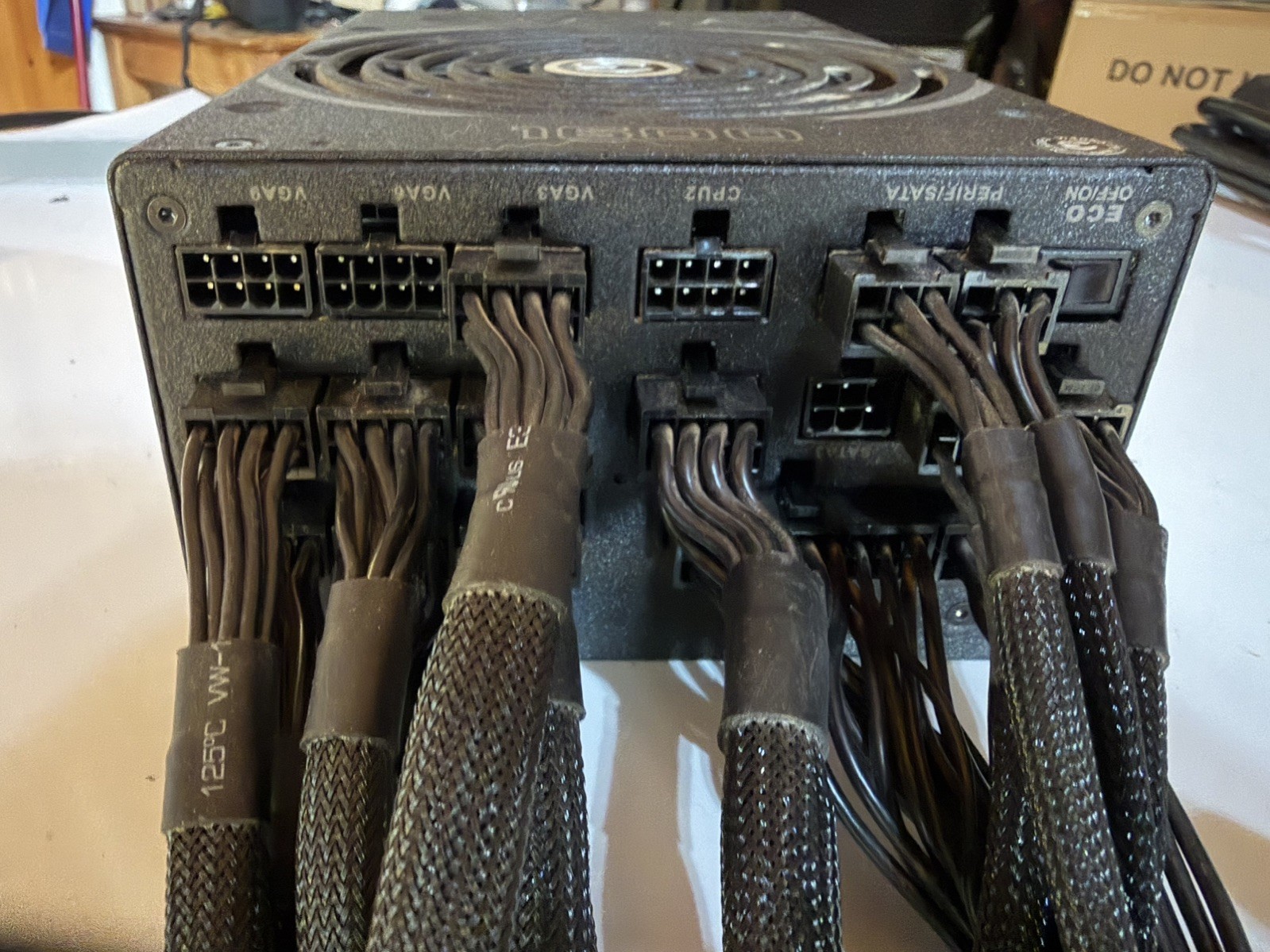 EVGA 1600 P2 SUPERNOVA PSU POWER SUPPLY UNIT 220-P2-1600 *MISSING SOME CABLES*