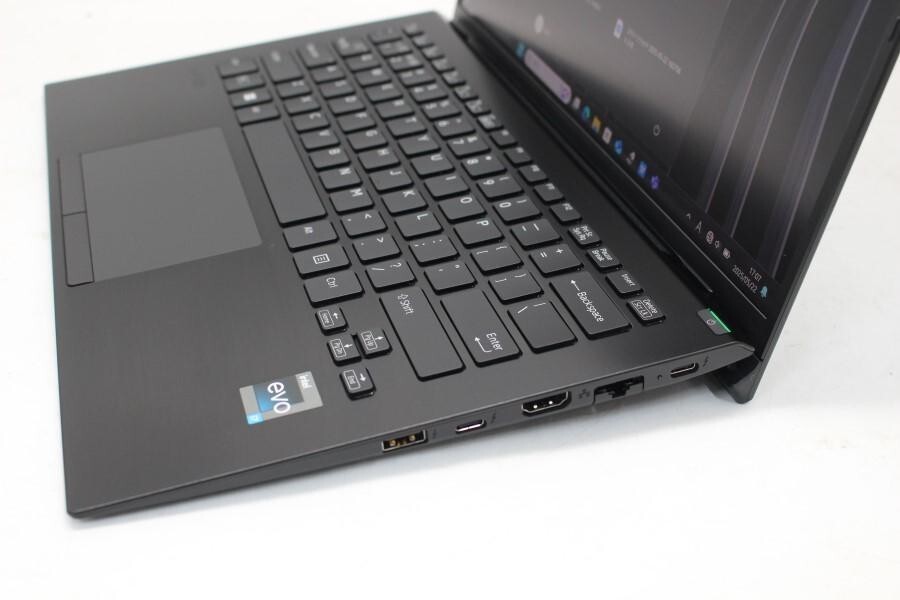 VAIO SX14 VJS1468 14-core i7-1370P Windows11 Intel Iris Xe Graphics 96EU d723
