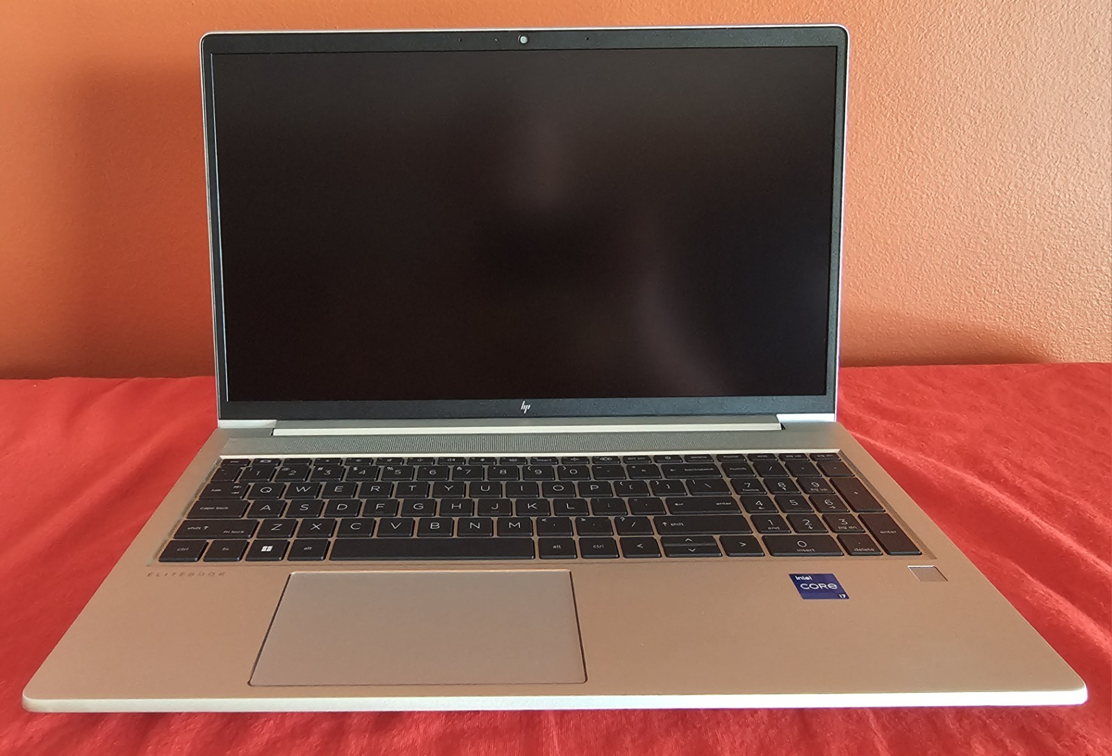 HP EliteBook 650 G10 i7-1355U 16GB 512GB SSD 15.6″ Win11 Pro Touchscreen Laptop