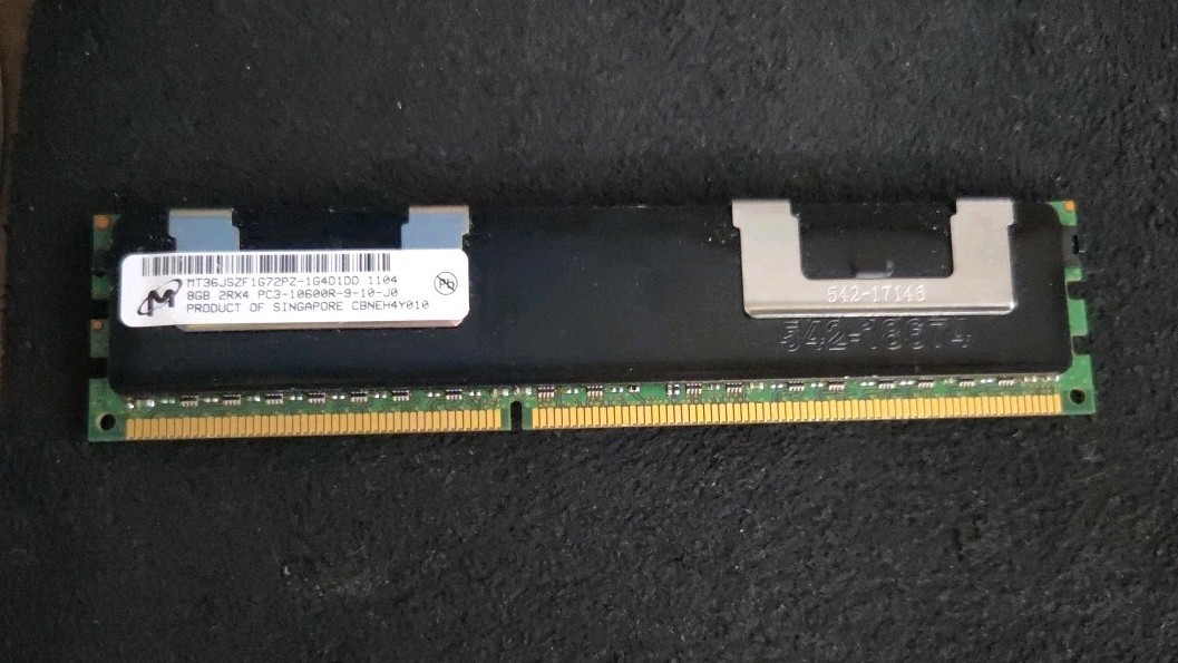 Micron 8GB 2RX4 PC3-10600R DDR3-1333 Server Memory RAM MT36JSZF1G72PZ-1G4D1DD