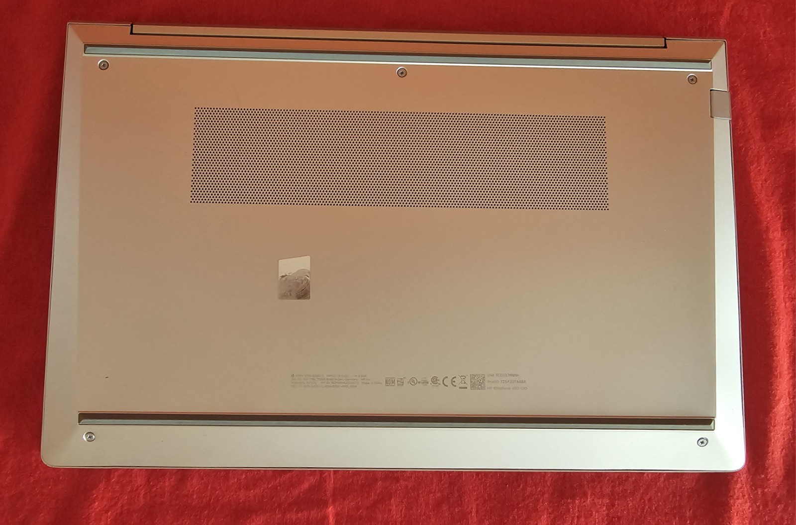 HP EliteBook 650 G10 i7-1355U 16GB 512GB SSD 15.6″ Win11 Pro Touchscreen Laptop