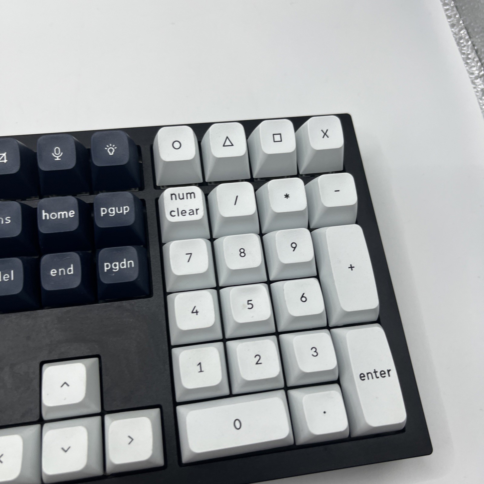 Keychron Q6 Max Wireless RGB Mechanical Keyboard *NO DONGLE OR BOX*