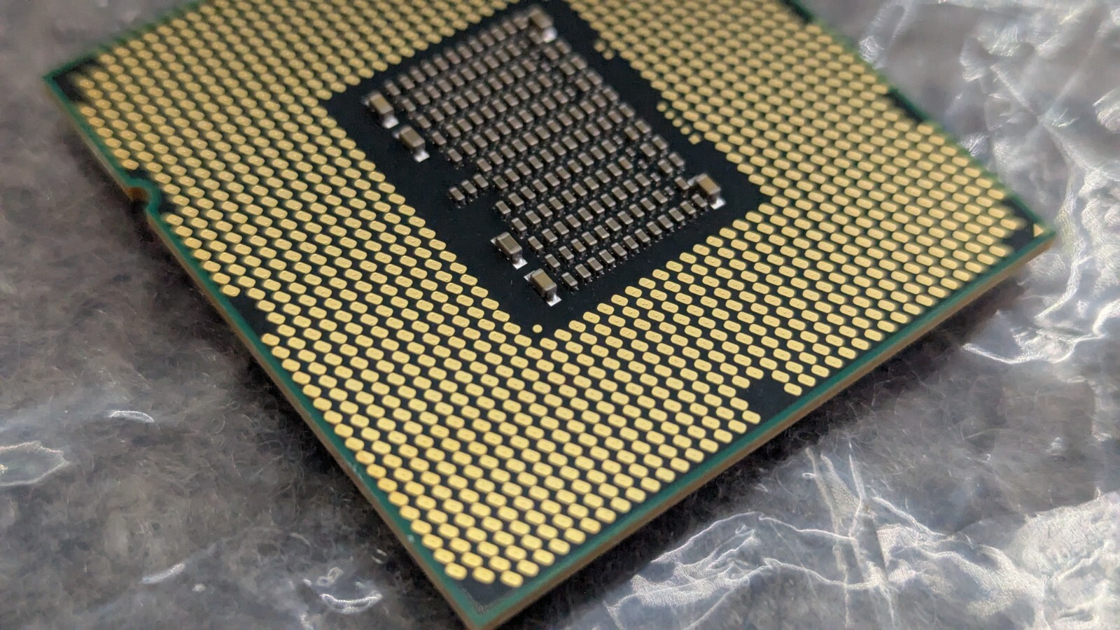 SLBWZ Intel E5645 2.40GHz 5.86GT/s QPI 12MB L3 Cache Socket LGA1366 Processor