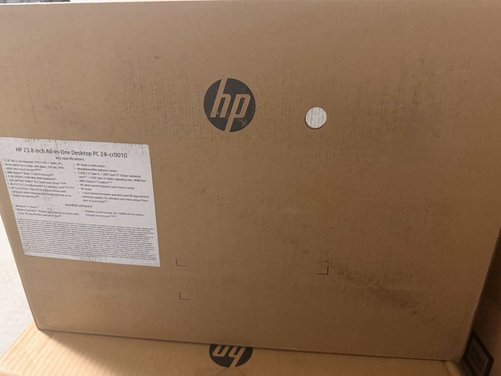 HP 24-CR0010 23.8″ FHD AIO Desktop AMD Athlon Silver 7120U 8GB 256GB SSD W11H