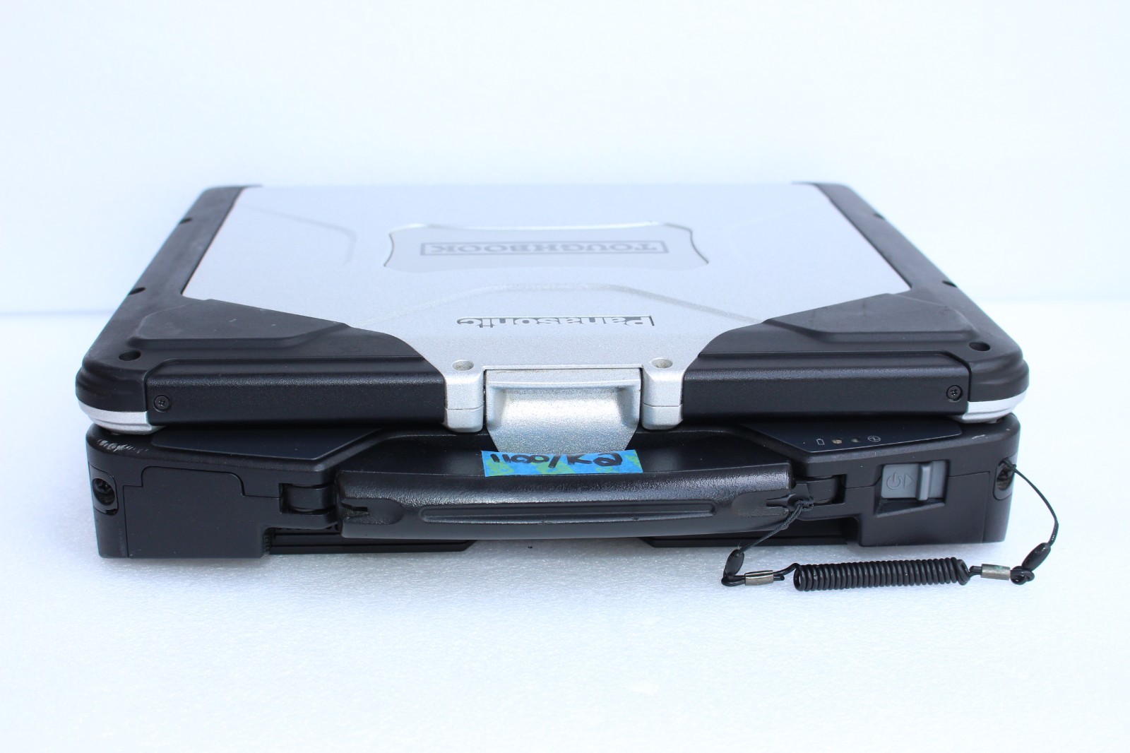 Panasonic toughbook CF-31 MK2/1200 HRS/i5 2.5gh /16GB /240GB SSD /WIN10P64/TOUCH