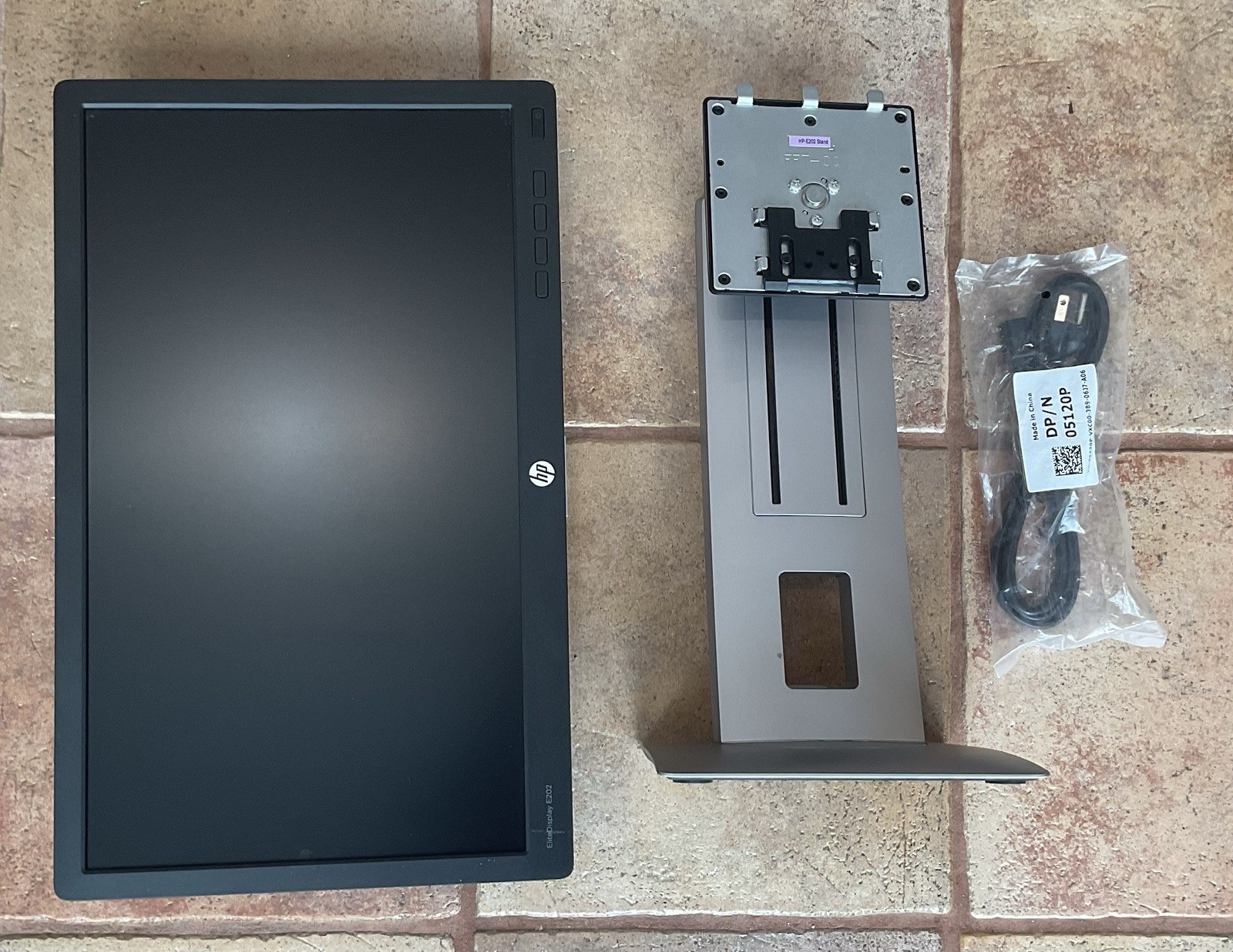 HP EliteDisplay E202 20″ Widescreen Flat Panel LCD LED Monitor 1600×900 Tested