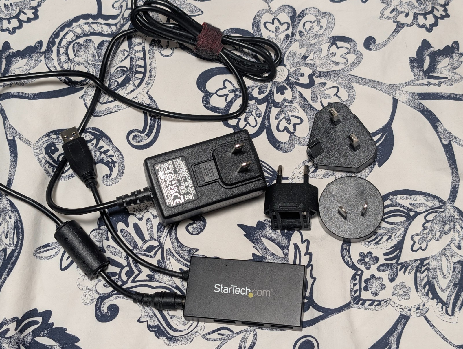 StarTech HB30A3A1CSFS USB 3.2 Gen 1 (3.1 Gen 1) Type-A to Type-C USB hub
