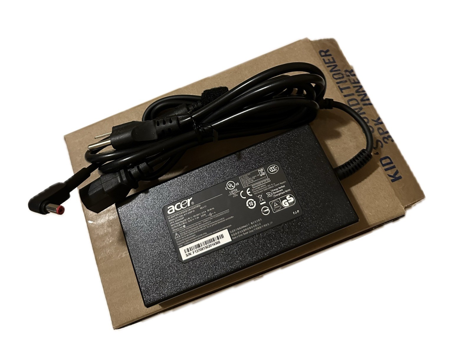 NEW Genuine ACER Ac Adapter A17-230P1A A230A033P 5.5×1.7 ADP-230JB D Charger