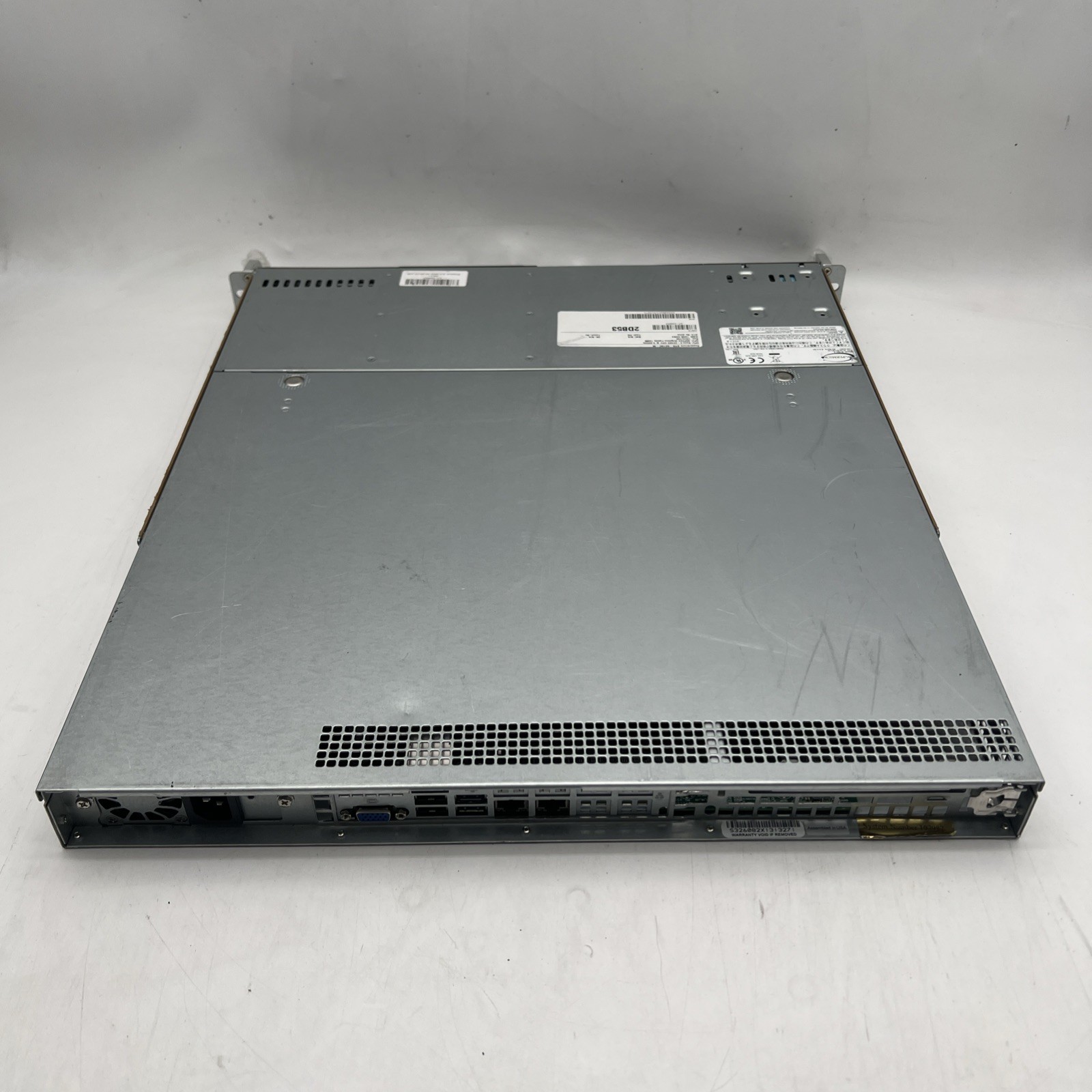 Supermicro 813M-3 Server Xeon E 2246G 3.6GHz 16GB RAM No Drive No OS