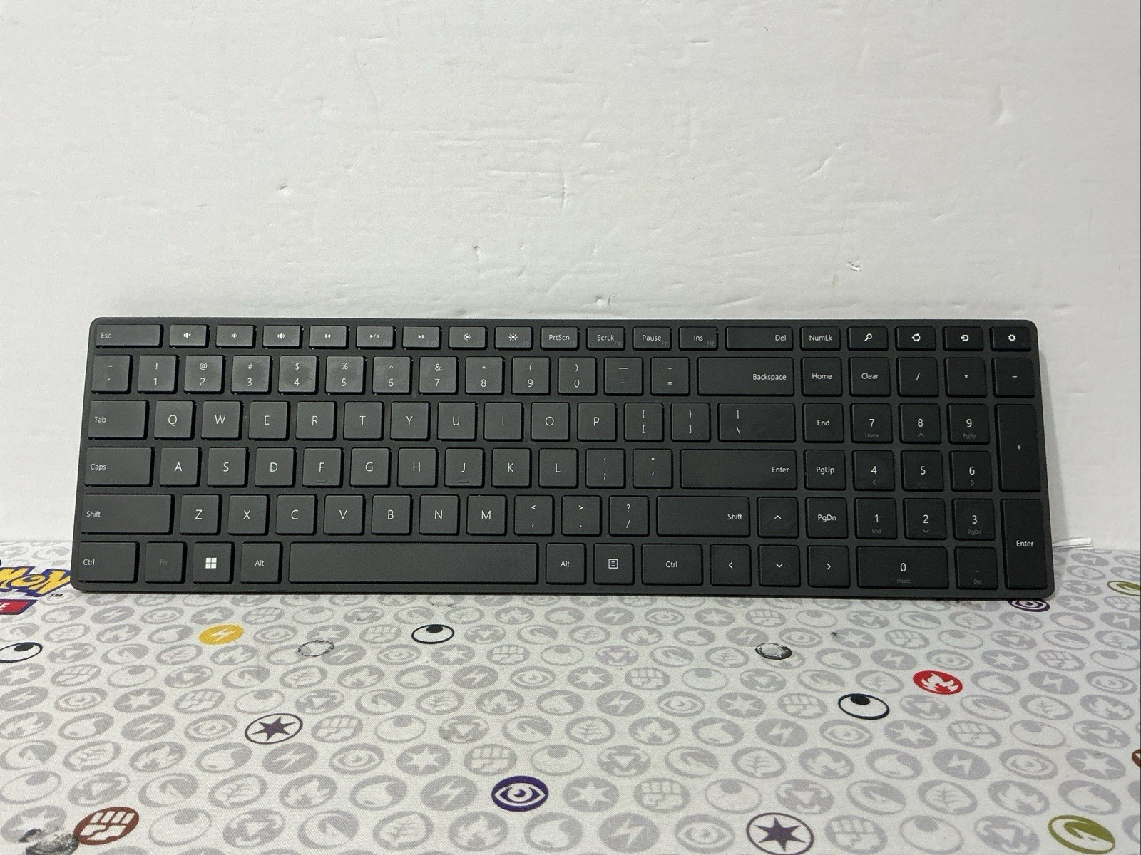 Microsoft Designer Bluetooth Desktop Keyboard Model 1678 – Tested – FastShip!