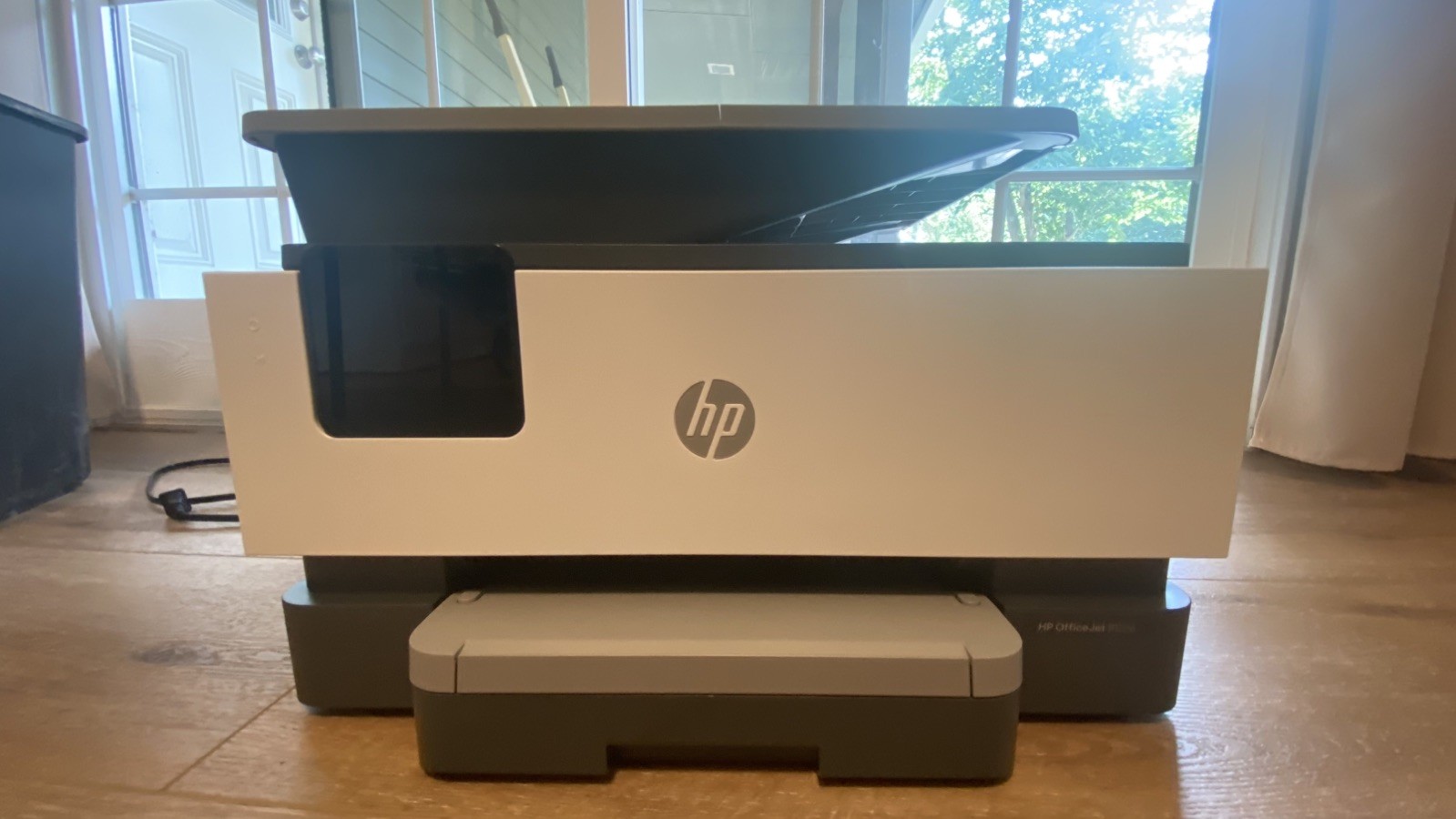 HP OfficeJet Pro 9122e All-in-One Printer, Scanner, and Fax Machine Lightly Used