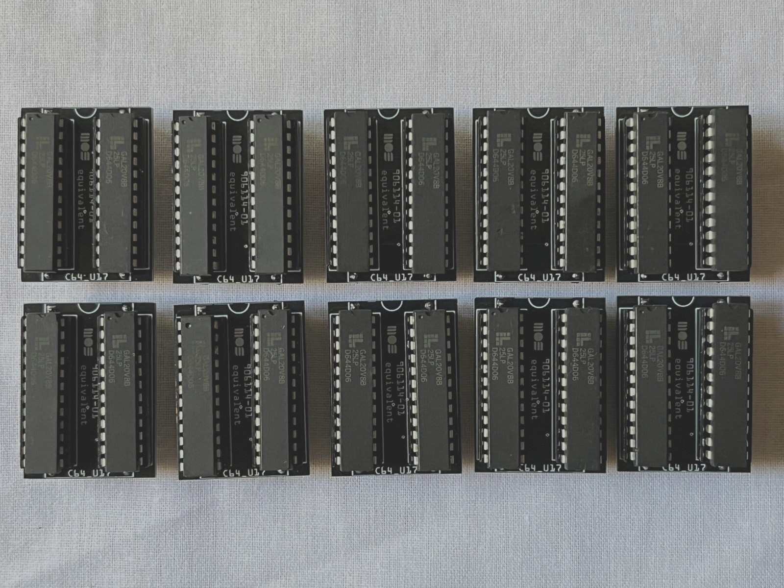 Commodore 64 PLA Replacement MOS 906114-01 / PLS100 C64, SX 64 High Quality USA