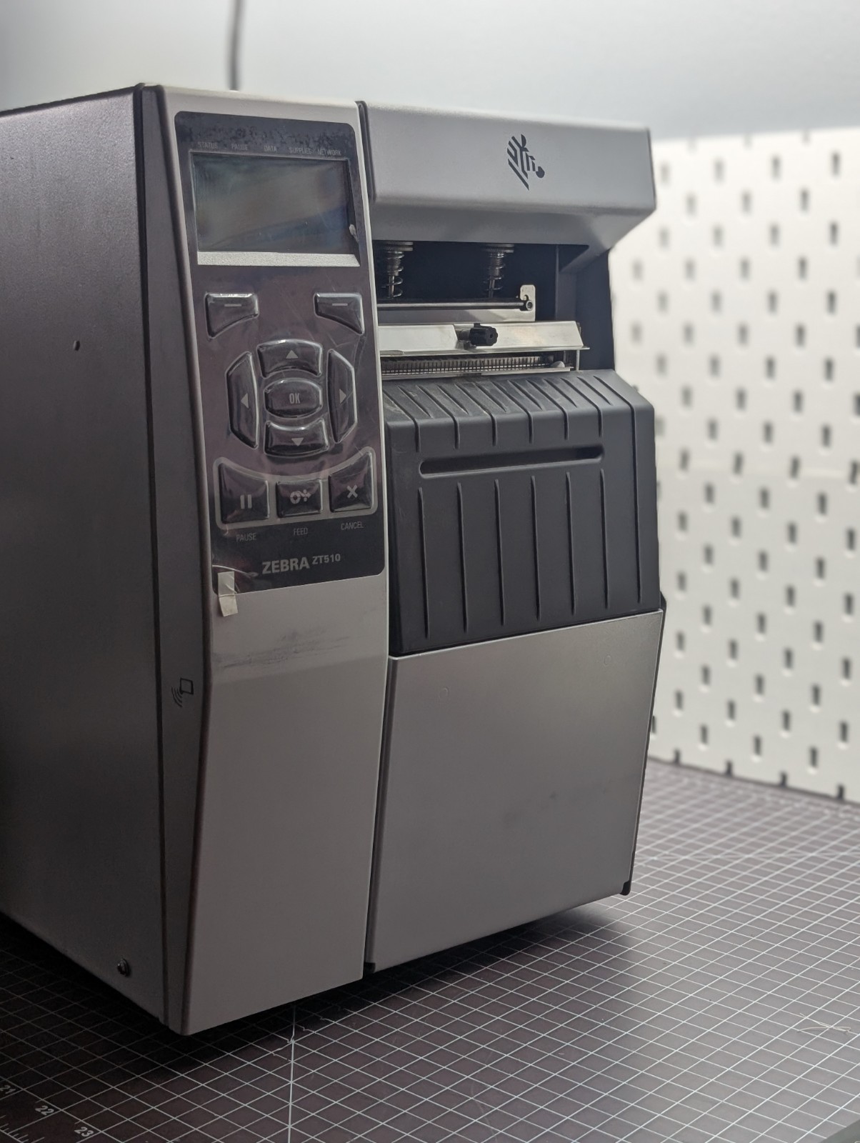 *New Old Stock* Zebra ZT51043-T210000Z ZT510 Industrial Thermal Label Printer