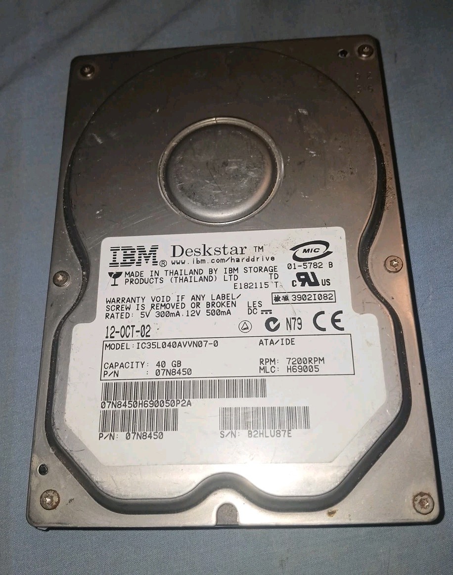 IBM IC35L040AVVN07-0 Deskstar 40GB Internal 3.5″ IDE/PATA Hard Drive 07n8450