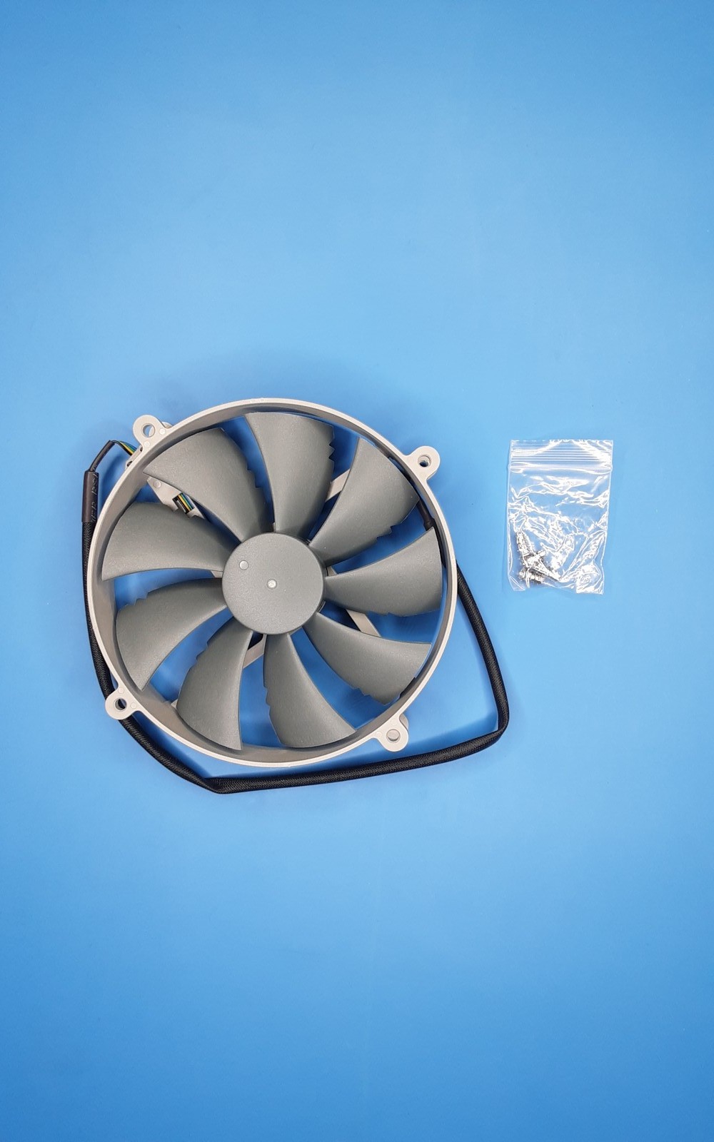 NF-P14r redux-1500 PWM 140mm, 1500 RPM, 78.7 CFM, 25.8 dBA, Cooling Fan