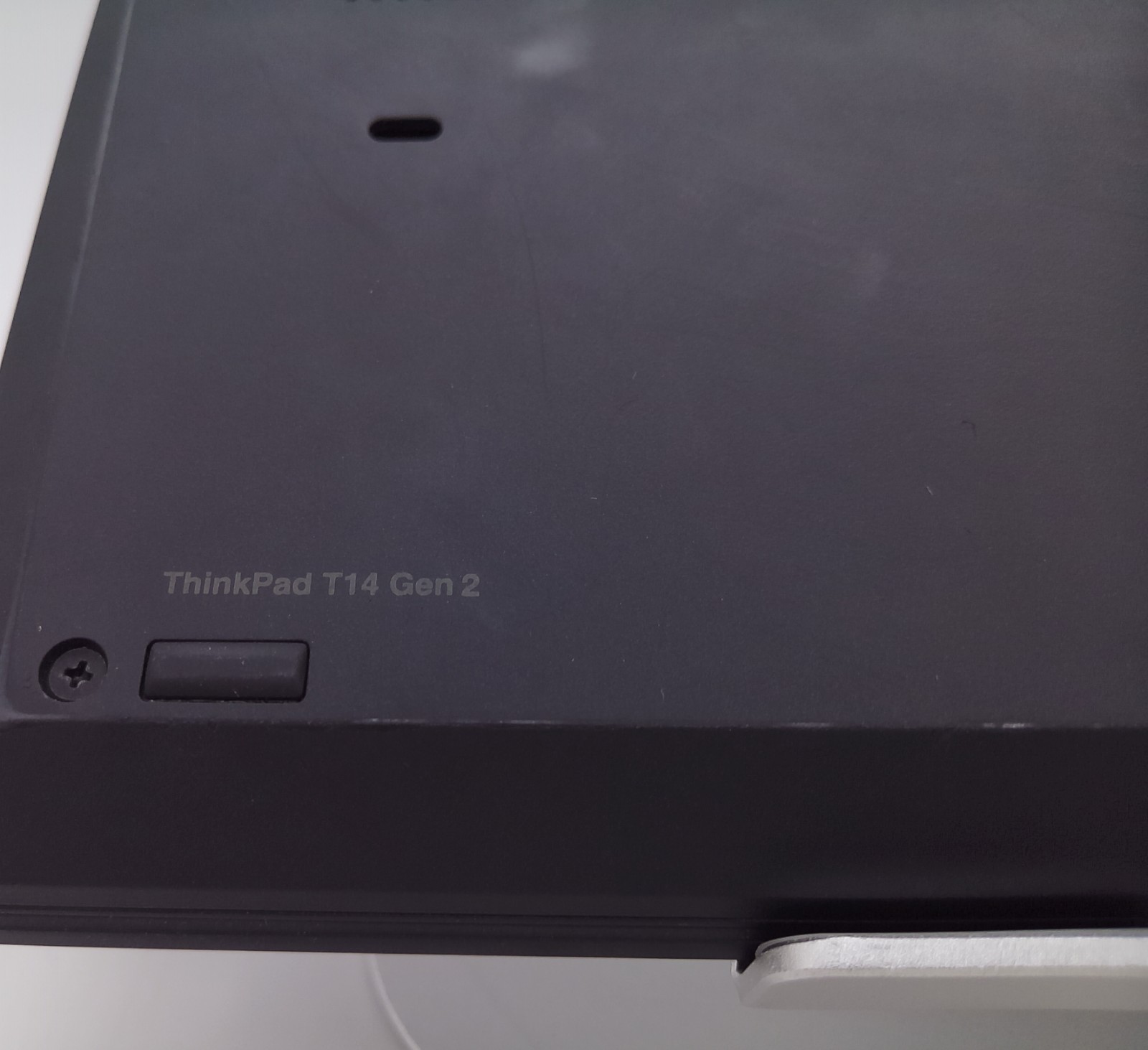 Lenovo ThinkPad T14 Gen 2 14″ Intel Core i7-1165G7 16GB RAM 256GB NVMe USED NOAC