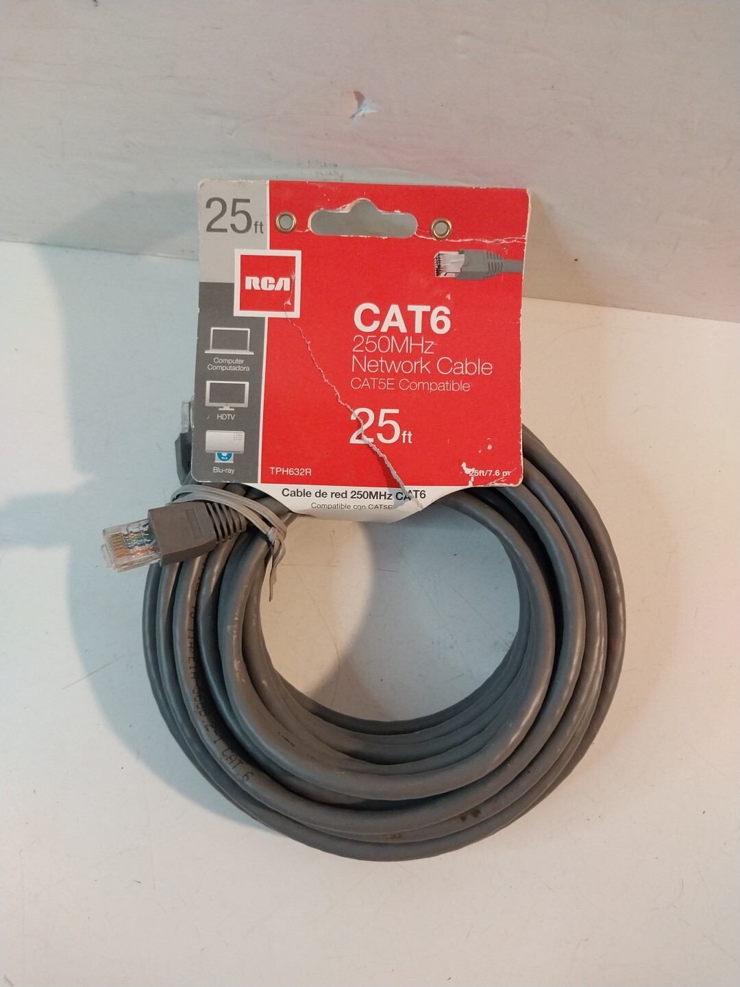 RCA 25-Feet Cat6 Network Cable 250Mhz Ethernet Cable, Gray (TPH632R)