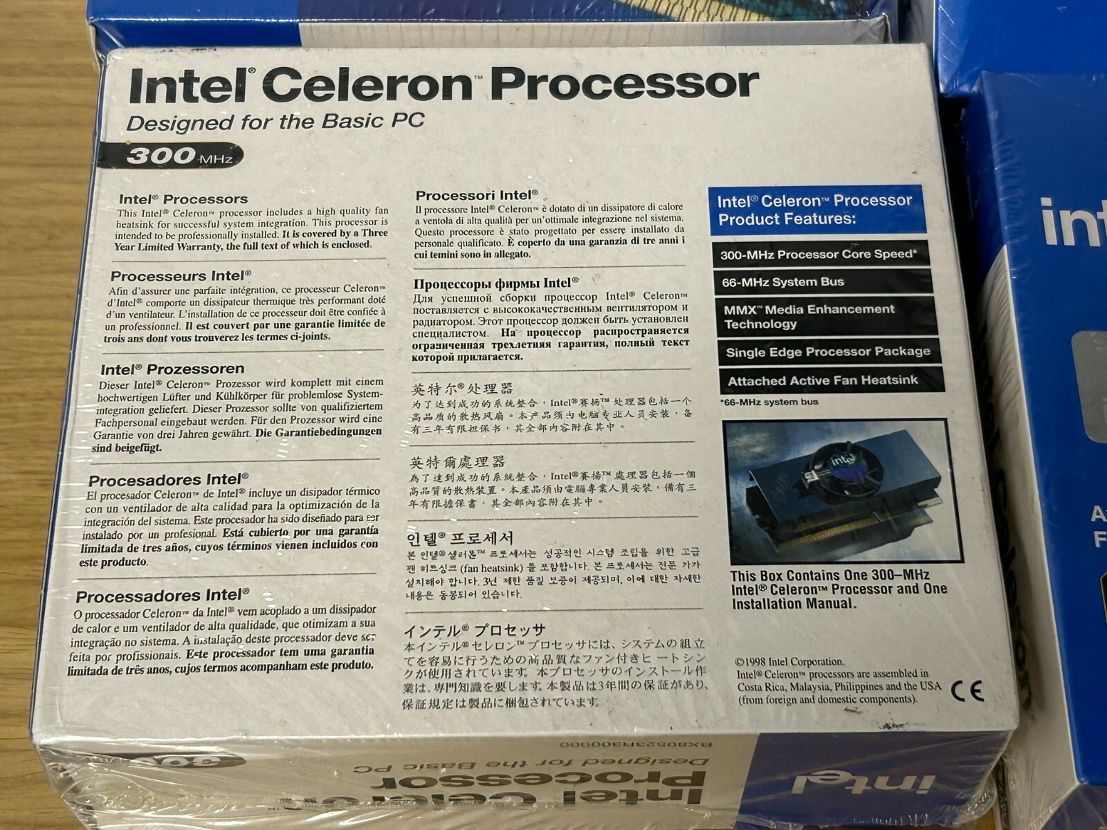 Brand New Sealed INTEL Intel Celeron 300MHz Slot 1 Processor with Heatsink BX805