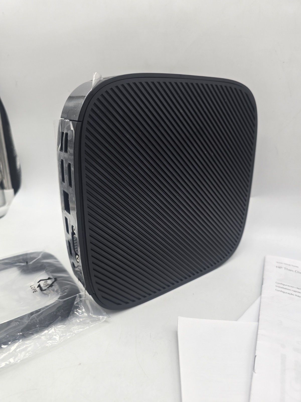 HP T530 Thin Client AMD GX-215JJ 1.50Ghz 4GB RAM 8GB SSD No A/C OS