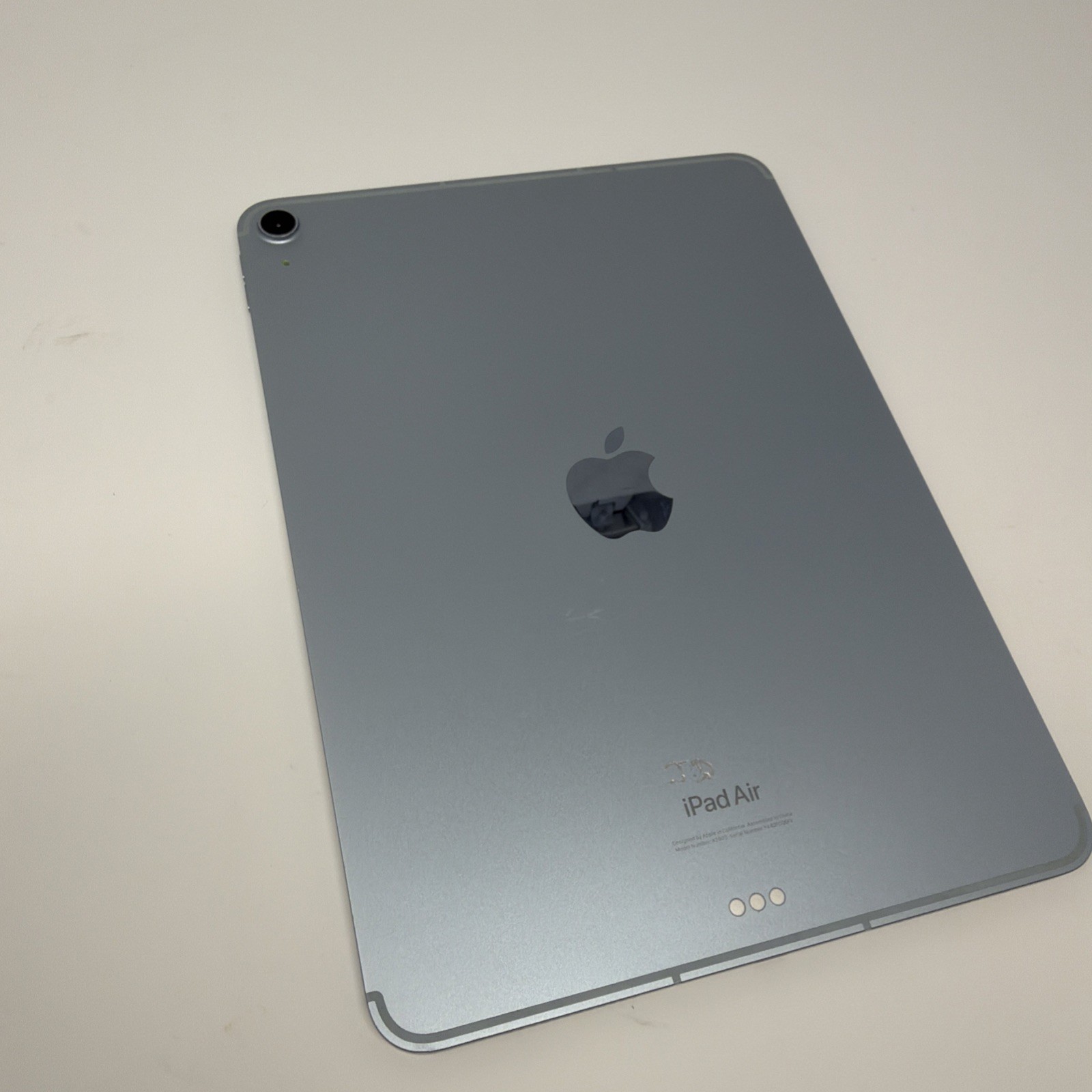 Apple iPad Air 11-inch (M2) – 128GB Wi-Fi + Cellular
