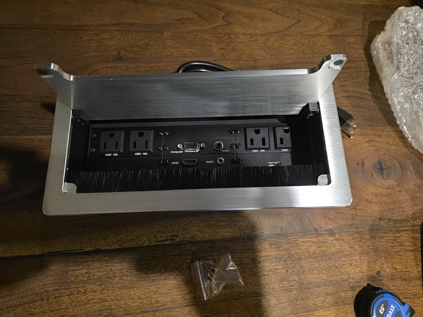 Tabletop Multimedia Box with 4 Power Socket 2 USB Charger 1 HDMI 2 RJ45 1 VGA