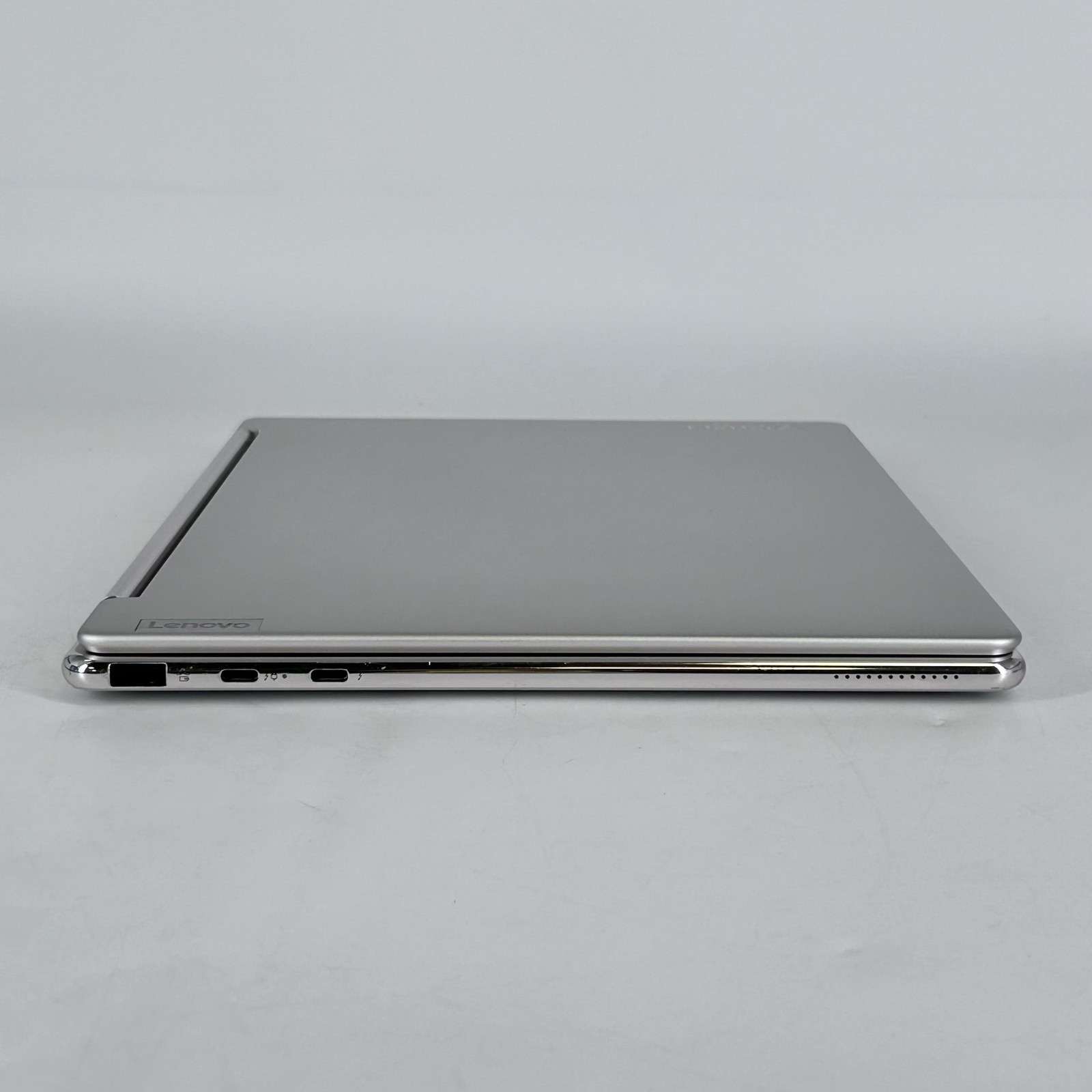 Lenovo Yoga 9i 14 Gold QHD+ TOUCH 2.2 GHz i7-1360P 16GB 512GB SSD Very Good