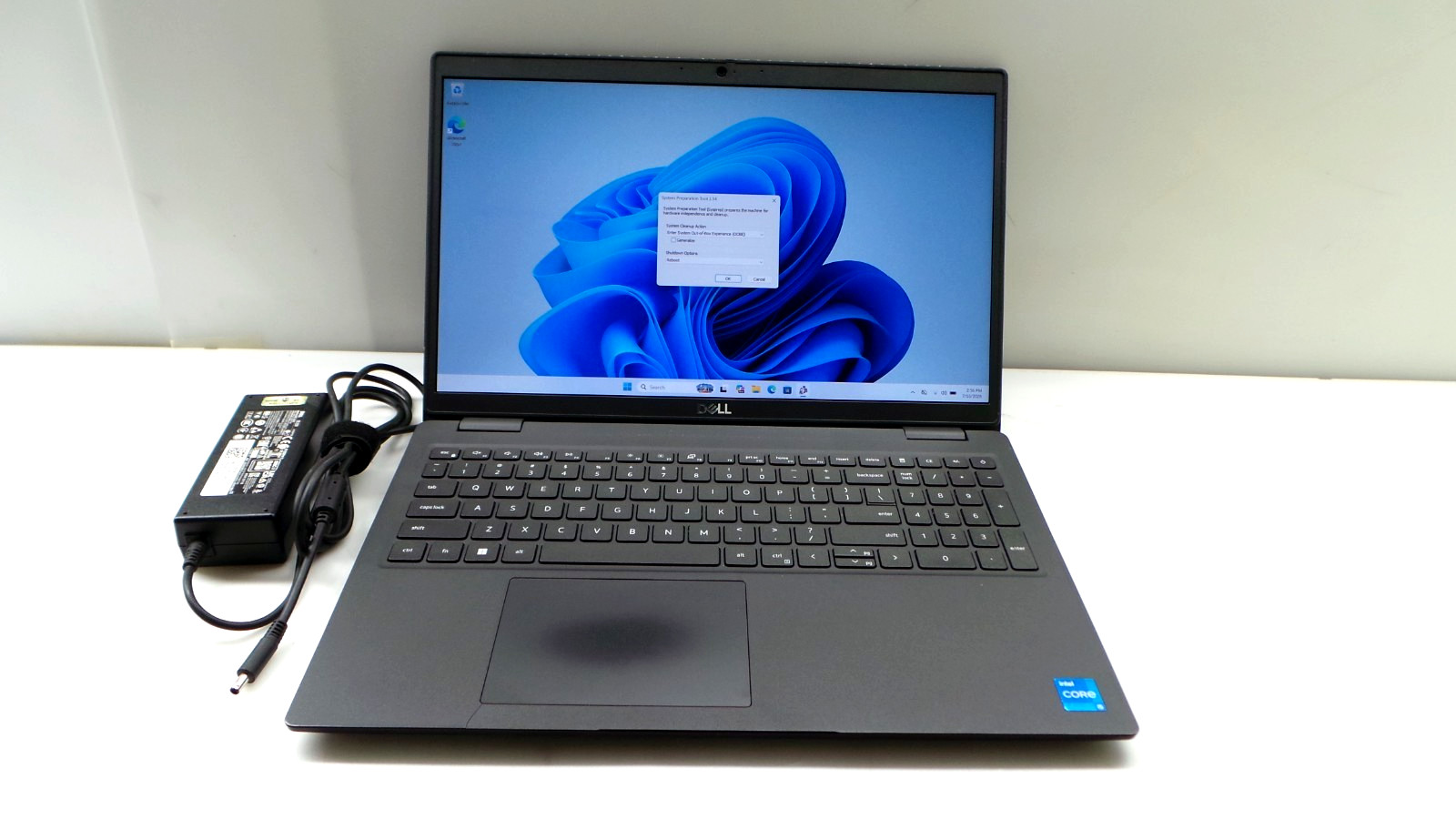 Dell Latitude 3520 | 15.6″ | i5-1145G 2.60GHz | 8GB RAM 256GB NVMe | Win 11 Pro