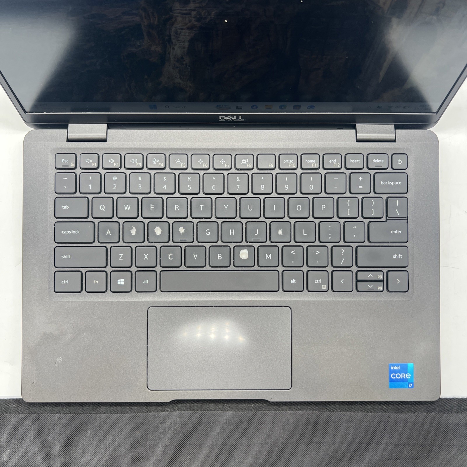 Dell Latitude 7320 13″ Intel I7 1165G7 2.8GHz 16GB RAM 1TB SSD Win11P Worn Keys