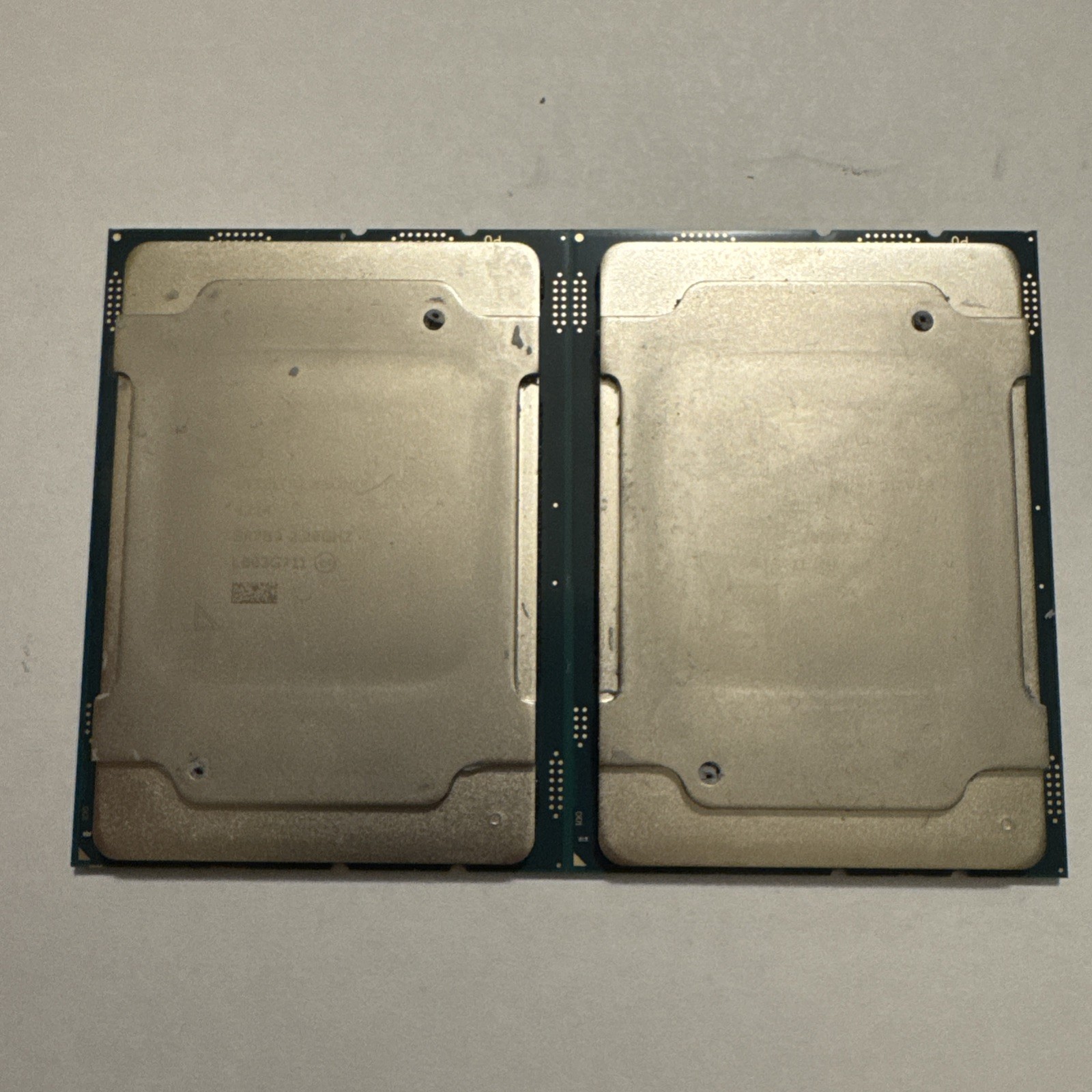Pair of Intel Xeon Silver 4214R SRG1W 2.40GHz CPU Processor w/ Black Bracket