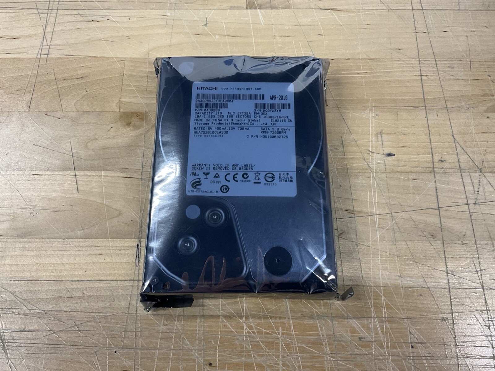 HGST HUA722010CLA330 Ultrastar A7K2000 1 TB 32MB Cache 7200RPM SATA HDD 0A39289