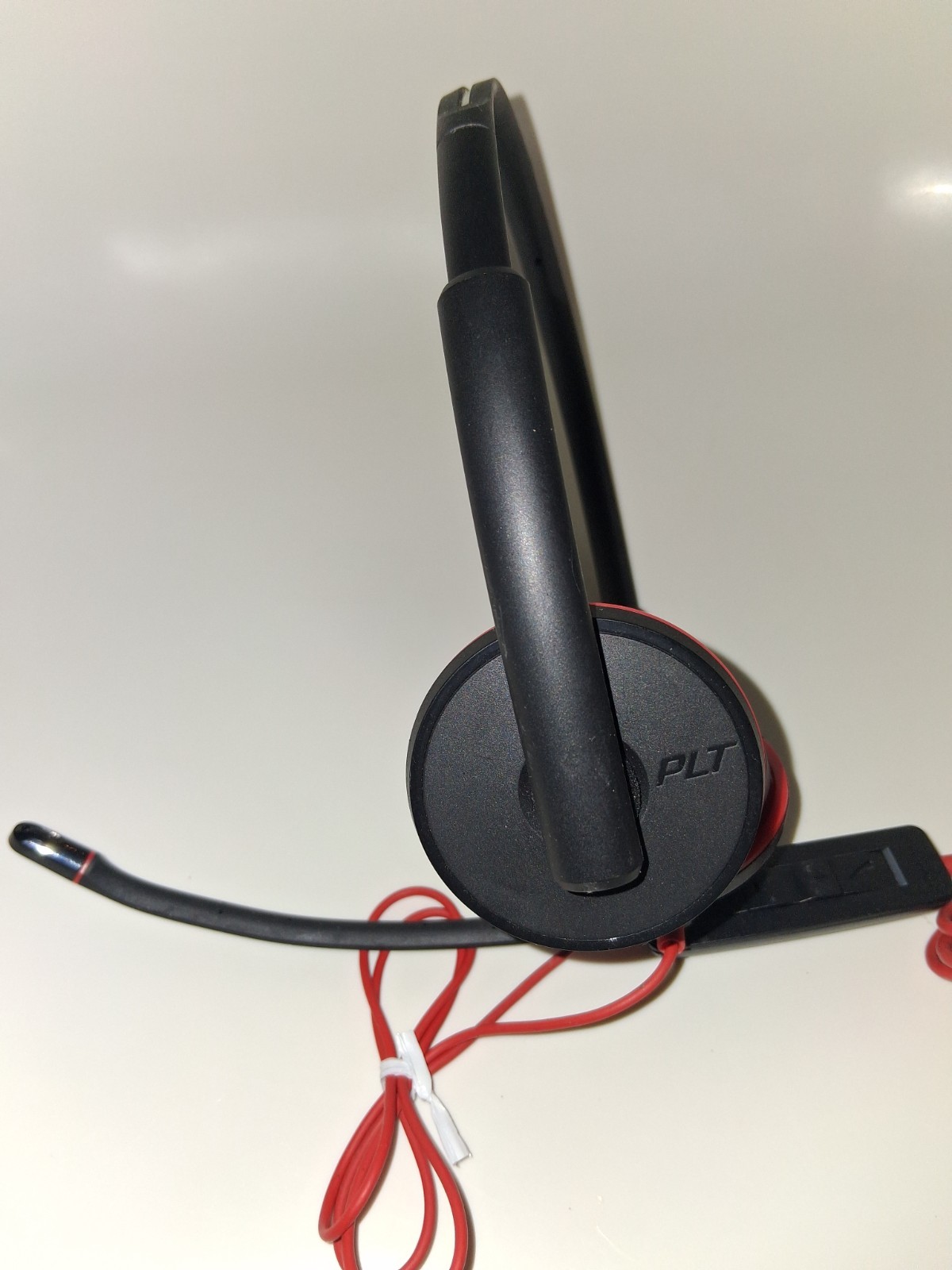 Plantronics Blackwire C3220 USB-A Binaural UC Headset 209745-22