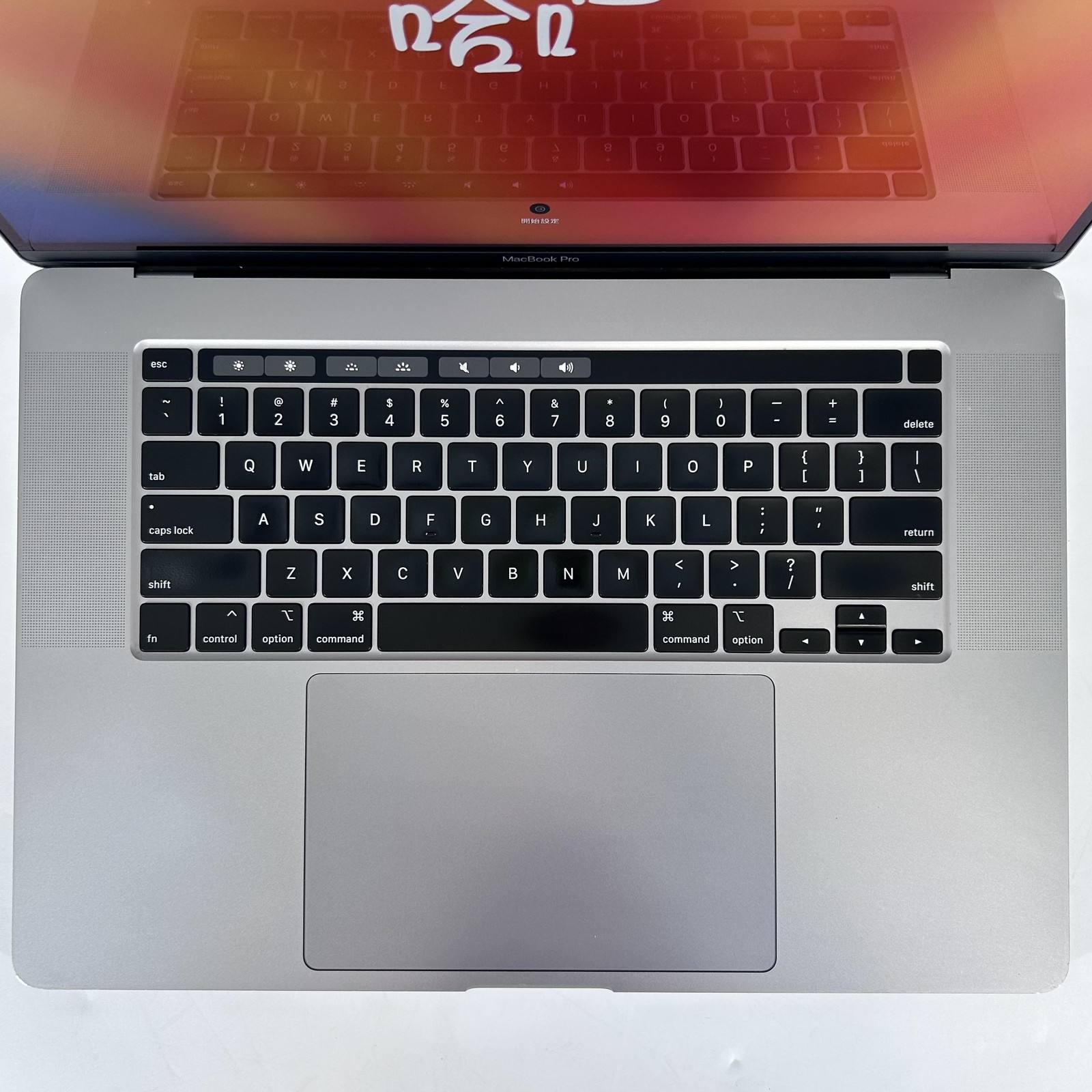 MacBook Pro 16 Touch Bar Space Gray 2019 i9 32GB 1TB SSD AMD Radeon Pro 5500M