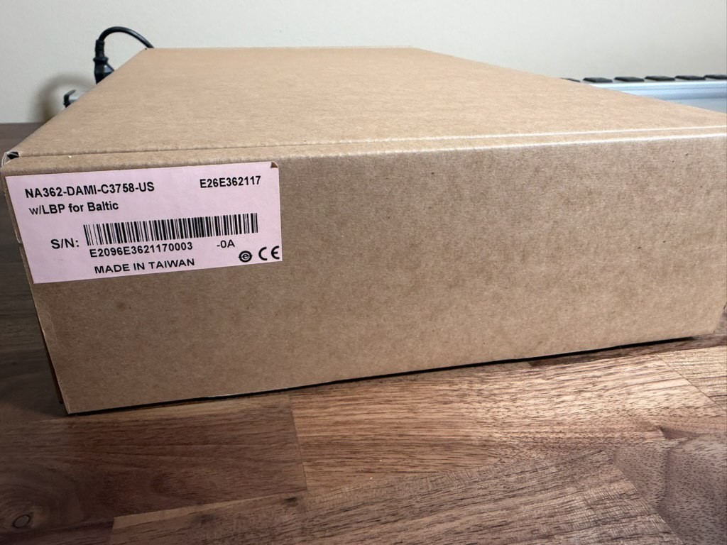 Axiomtek NA362 Intel C3758 64GB DDR4 480GB SSD 10GbE SFP+ Firewall Appliance New