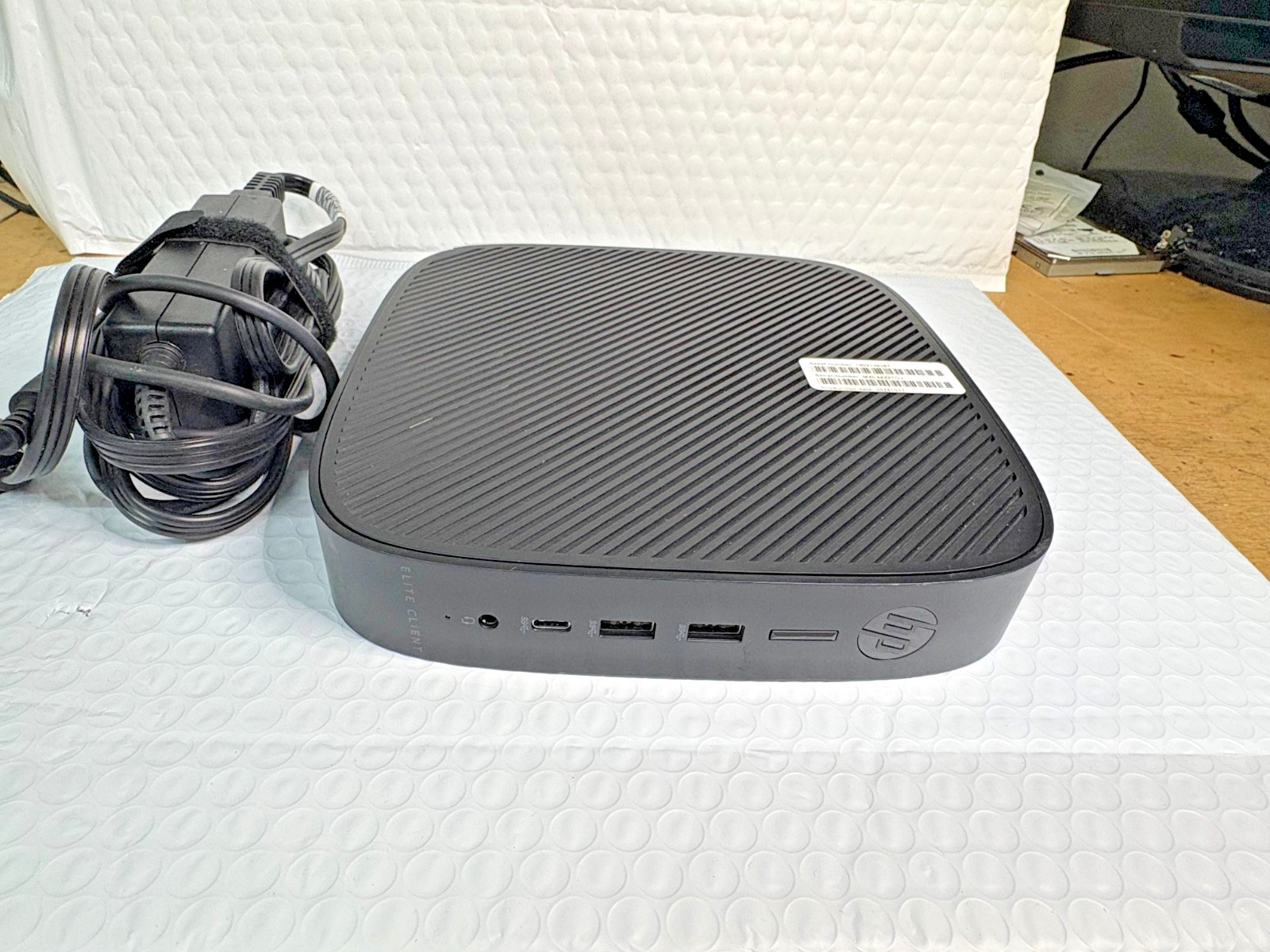 HP Elite t655 Thin Client AMD Ryzen R2314 2.10GHz 4GB 64GB WIFI/BT W10 3633
