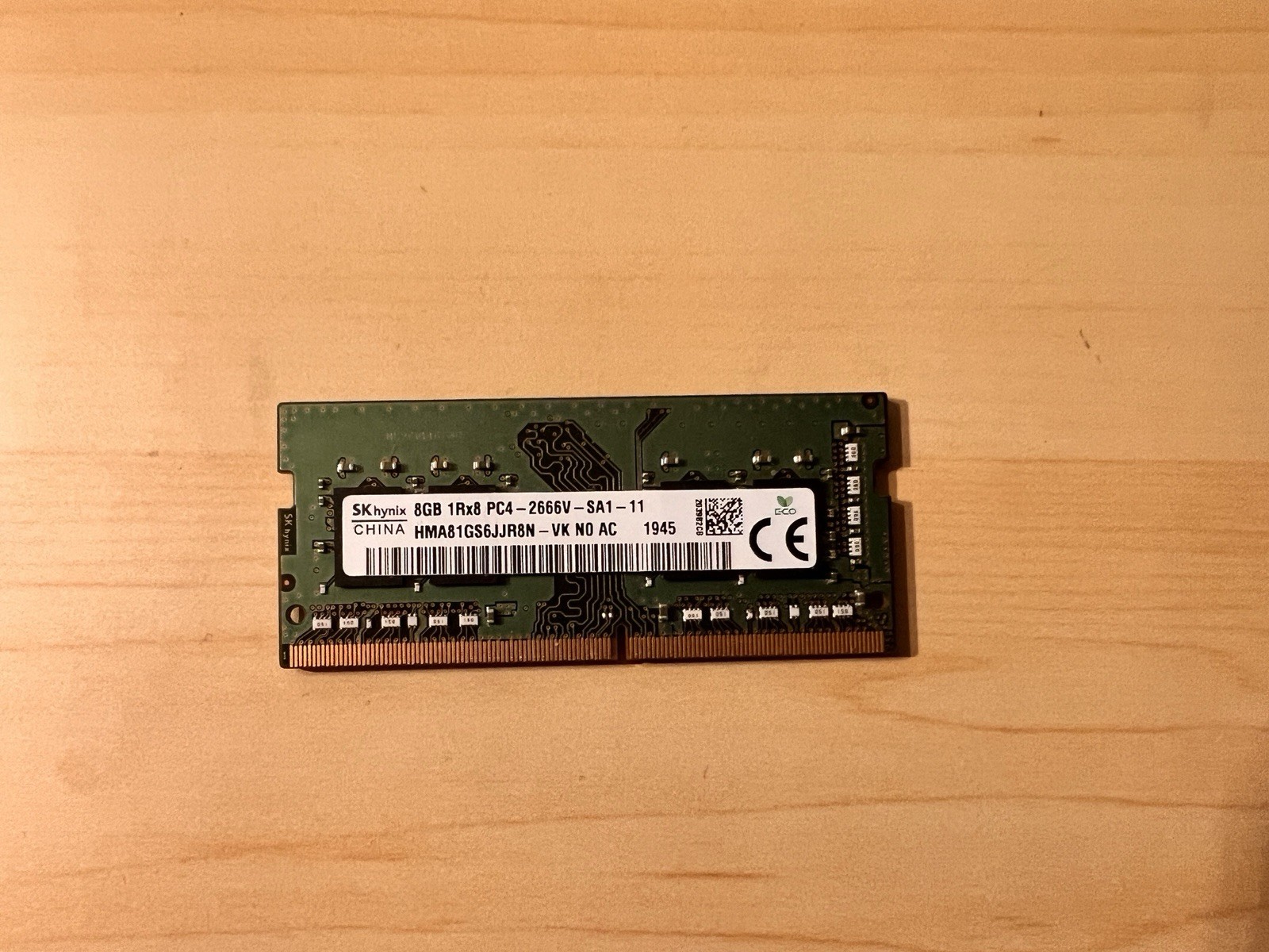 SK hynix 8GB DDR4-2666 PC4-2666V 1Rx8 Desktop RAM HMA81GS6JJR8N-VK