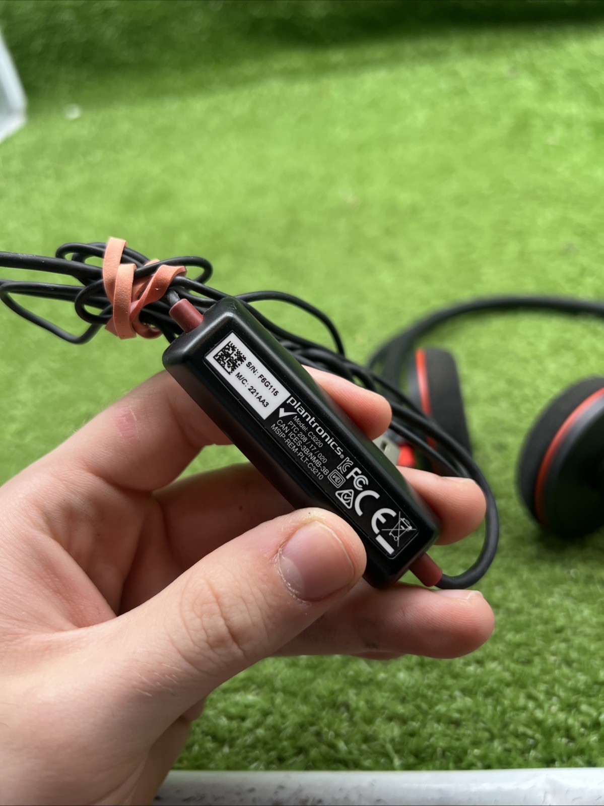 Plantronics Blackwire C3220 Headset FREE S/H. 15
