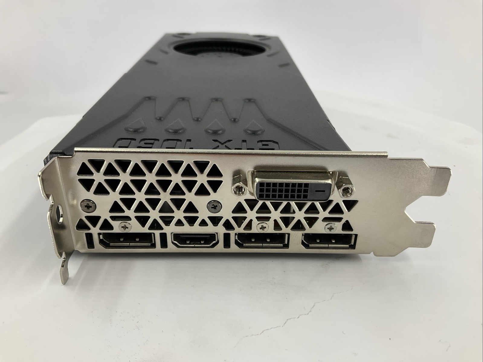 DELL Geforce GTX 1060 – GDDR5 – 6GB