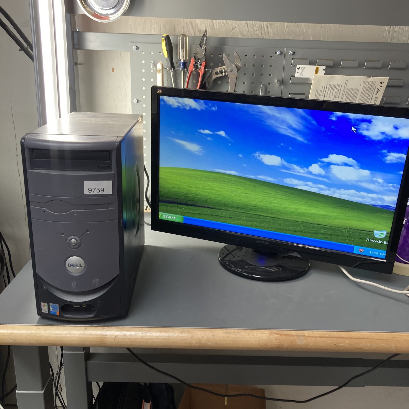Dell Dimension 3000 PC Retro Gaming Intel Pentium 4 2.80GHz 1GB RAM 80GB HDD