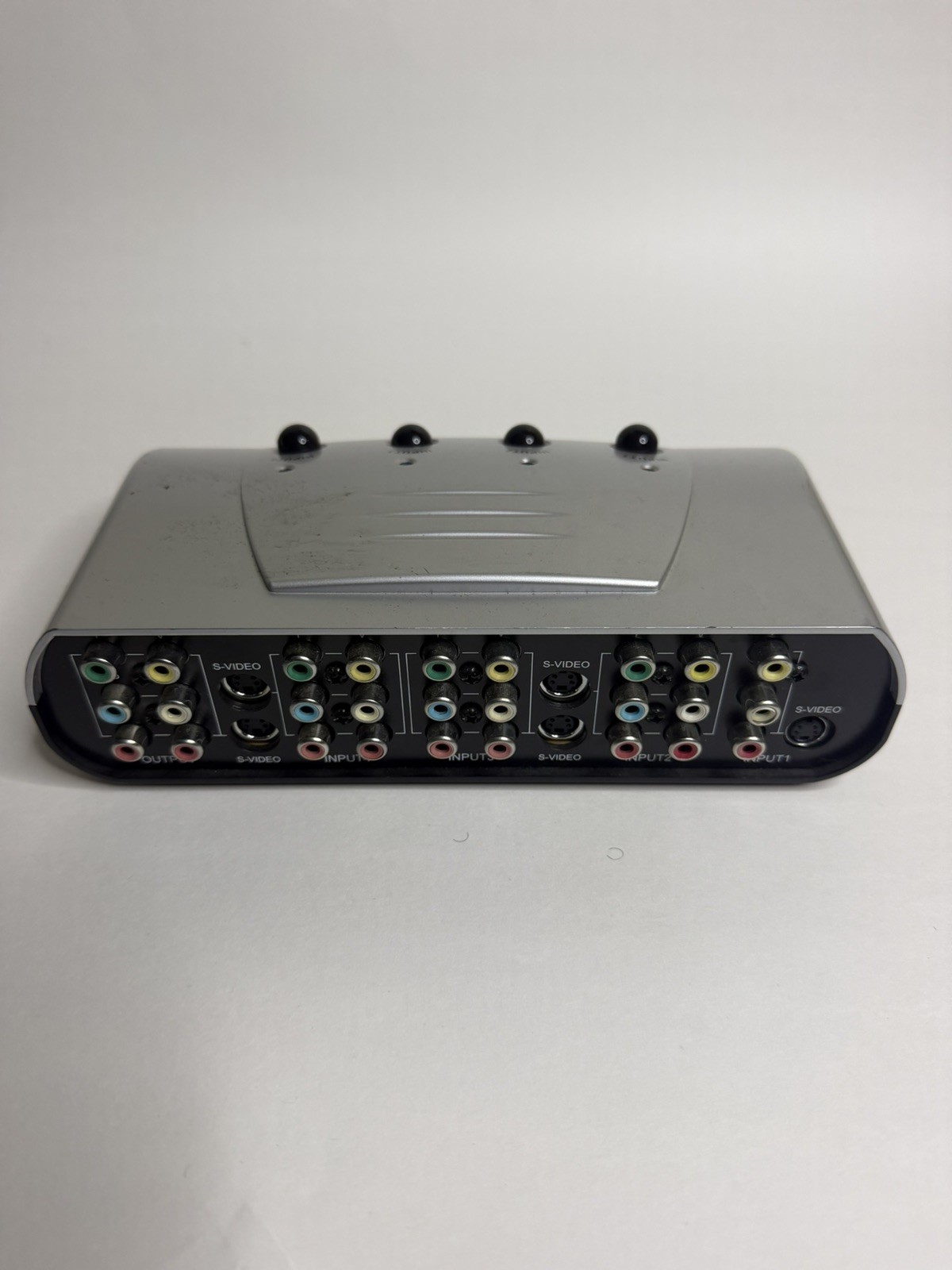Philips SWS2325W/17 Audio Component Composite & Video S-Video Selector