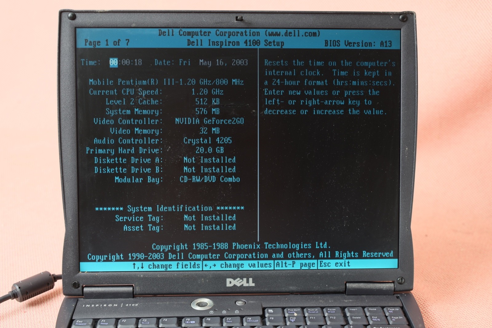DELL INSPIRON 4100 Moblie Pentium III 1.20 GHz 512 MB Ram
