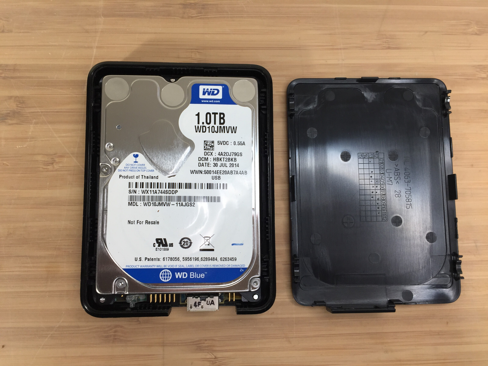 Western Digital WD10JMVW-11AJGS2 DCM: HBKT2BKB WX11A JUL/2014 Thailand 1TB USB 3