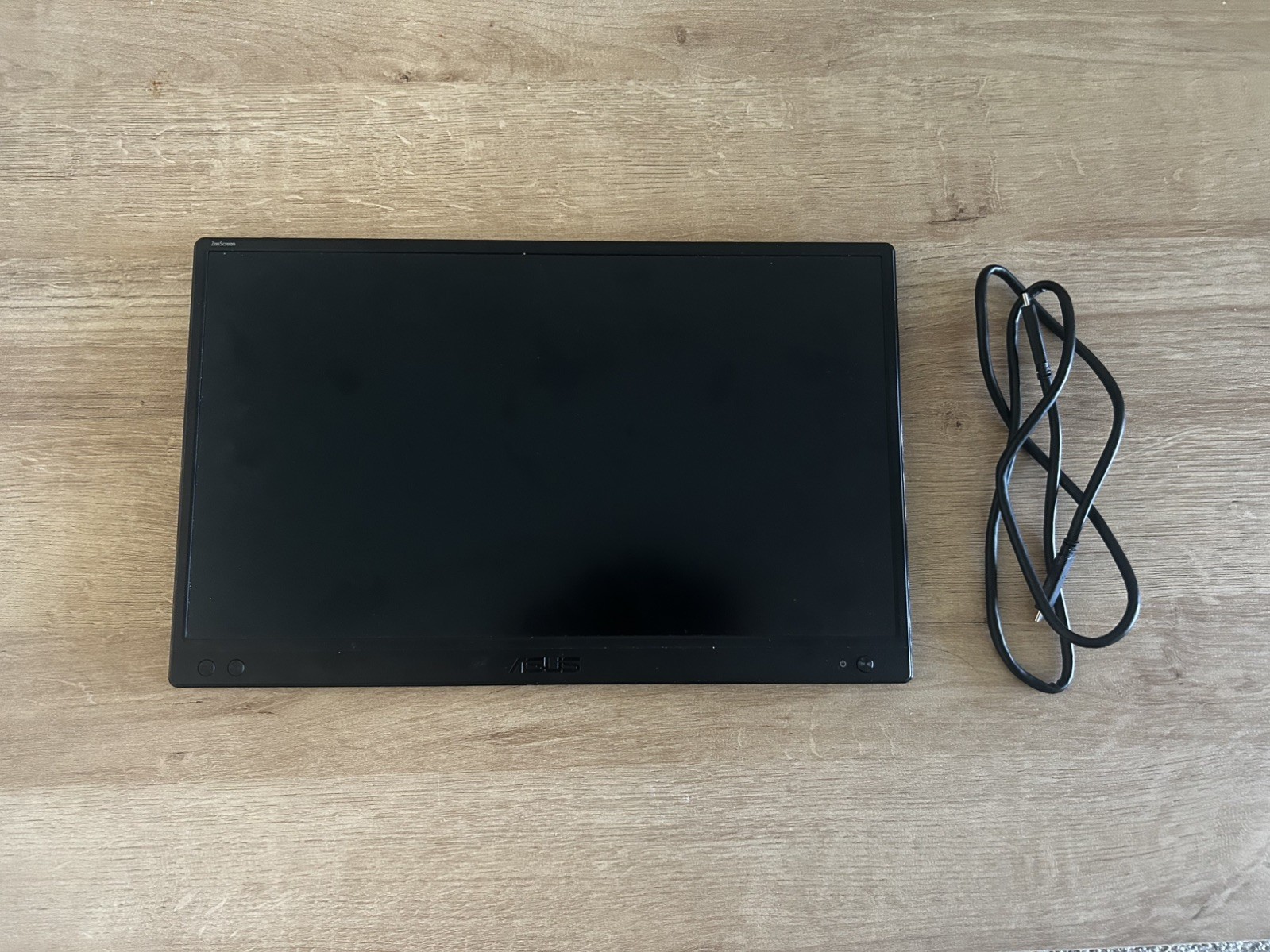 ASUS ZenScreen MB166C 15.6 in 1920 x 1080 Widescreen IPS Monitor – Portable Mon